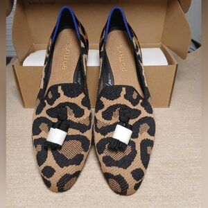 Rothy’s The Almond Tassel Loafer in Amber Cat